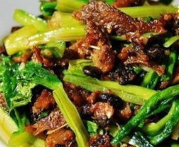 豆鼓鲮鱼生菜，特别好吃，老人小孩都爱吃
