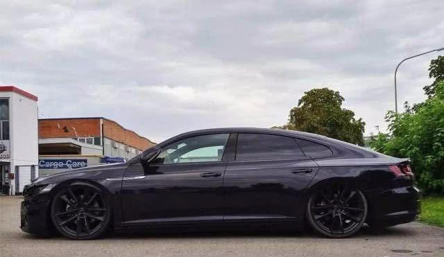 最美大众终于出炉不是CC，新车比奔驰还漂亮，配无边框车门仅19万