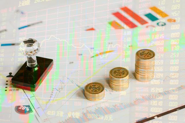 买房申贷“越长越好”还是“越短越好”？银行柜员：不少人白送钱