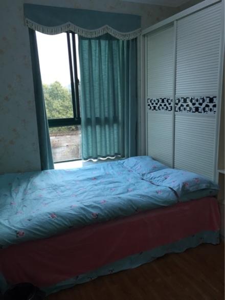 老婆花33万装修的新房, 全屋贴砖特别有档次, 电视墙就花了3万!