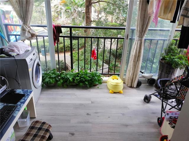 花了9萬搞定的新房，客廳很漂亮吊頂最是簡美精致