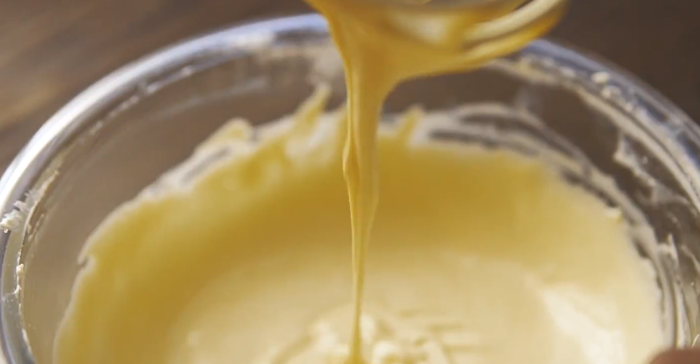 自制轻乳酪蛋糕，分解详细步骤，关键点原来在这里！