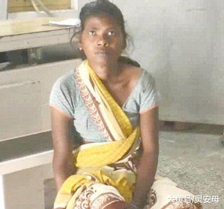 印度妇女的大腿内发现70根钢针，连医生都被吓坏了