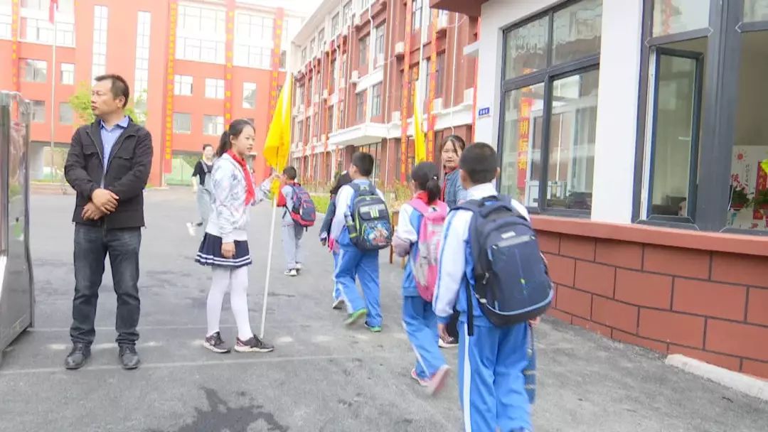 过完假期开学啦！济宁高新区柳杨小学新校园启用