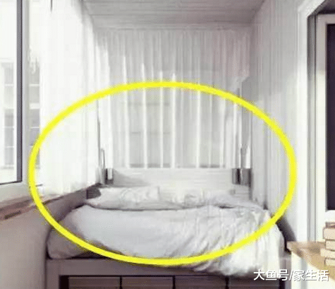 越来越多人都这样装修阳台，比装推拉门实用十倍，懊悔没早知道