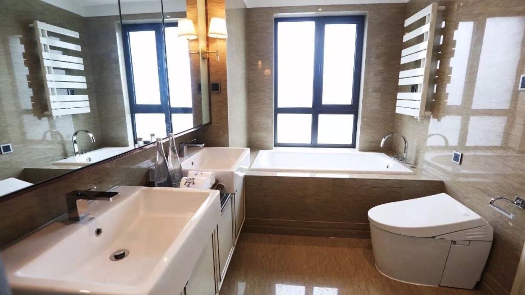 长宁内环内「淮海名邸」百年底蕴豪宅，精装现房 | 全新房源！