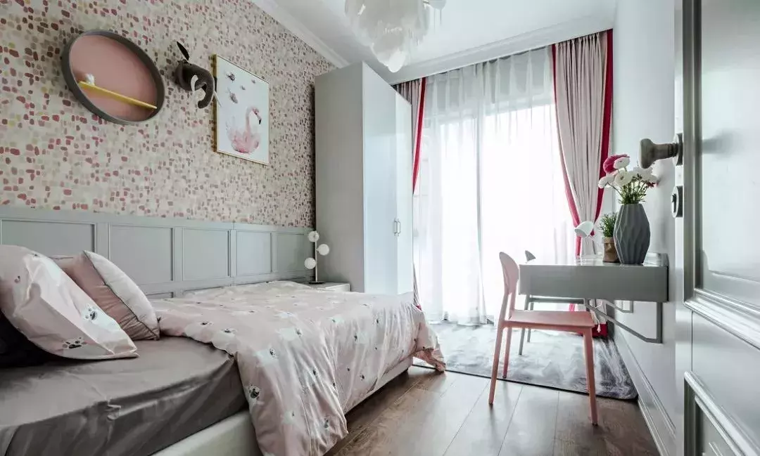 给孩子准备一个榻榻米儿童房, 再也不担心玩具会放不下