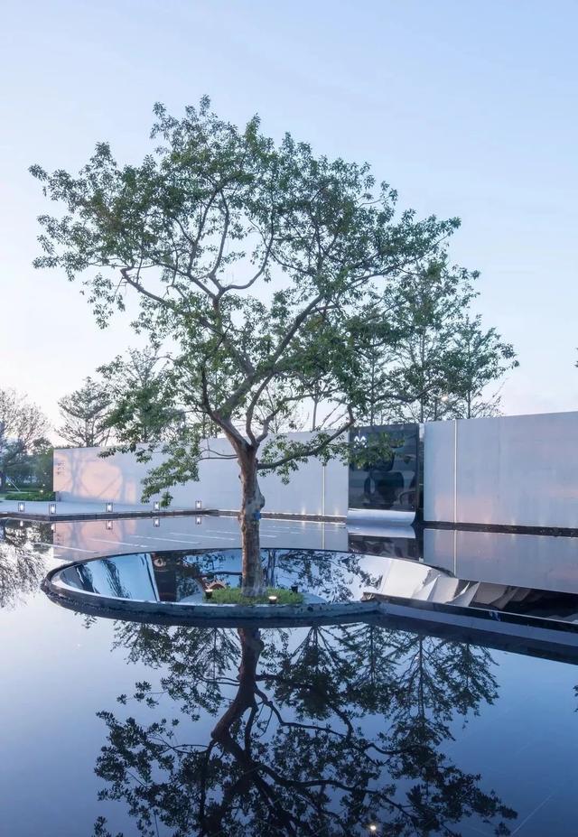 横扫佛山新城！首付65万起3+1房，十大魔鬼细节赞爆