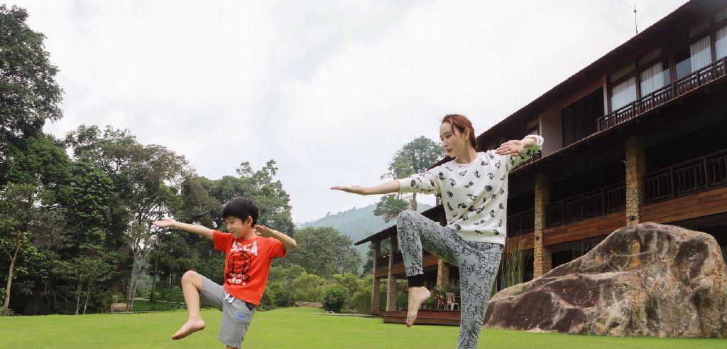 嫁入豪门好？让贾静雯胡静来告诉你真相