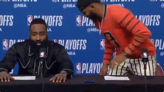 确定了，保罗正式表态，不愿留在火箭，还曝光哈登一则秘密