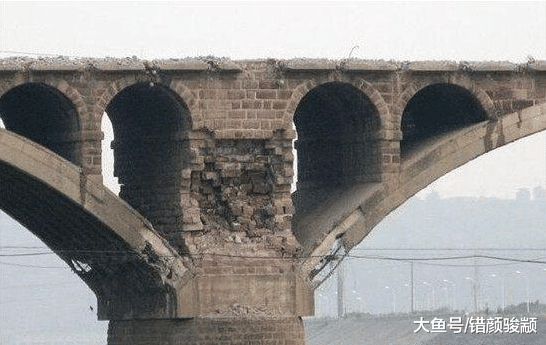 中國最堅強的橋：被定為危橋用炸藥拆除，一聲巨響后專家無地自容