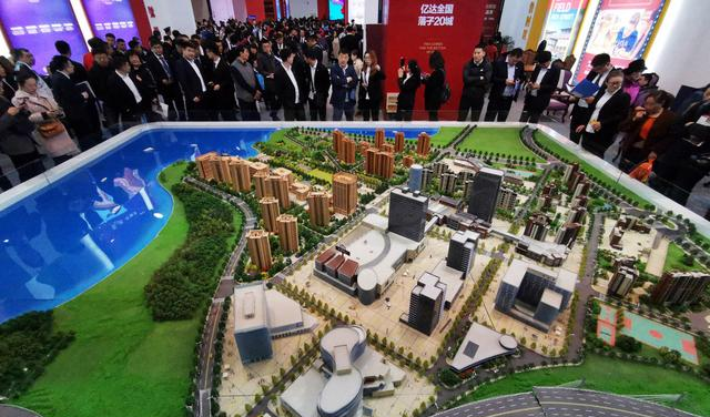 同片区相隔一年，限价相差2000元，“暗潮涌动”的泉州楼市！