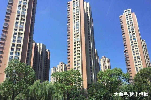 10年后，“50万现金”和“50万房子”谁更值钱？关键看4个字