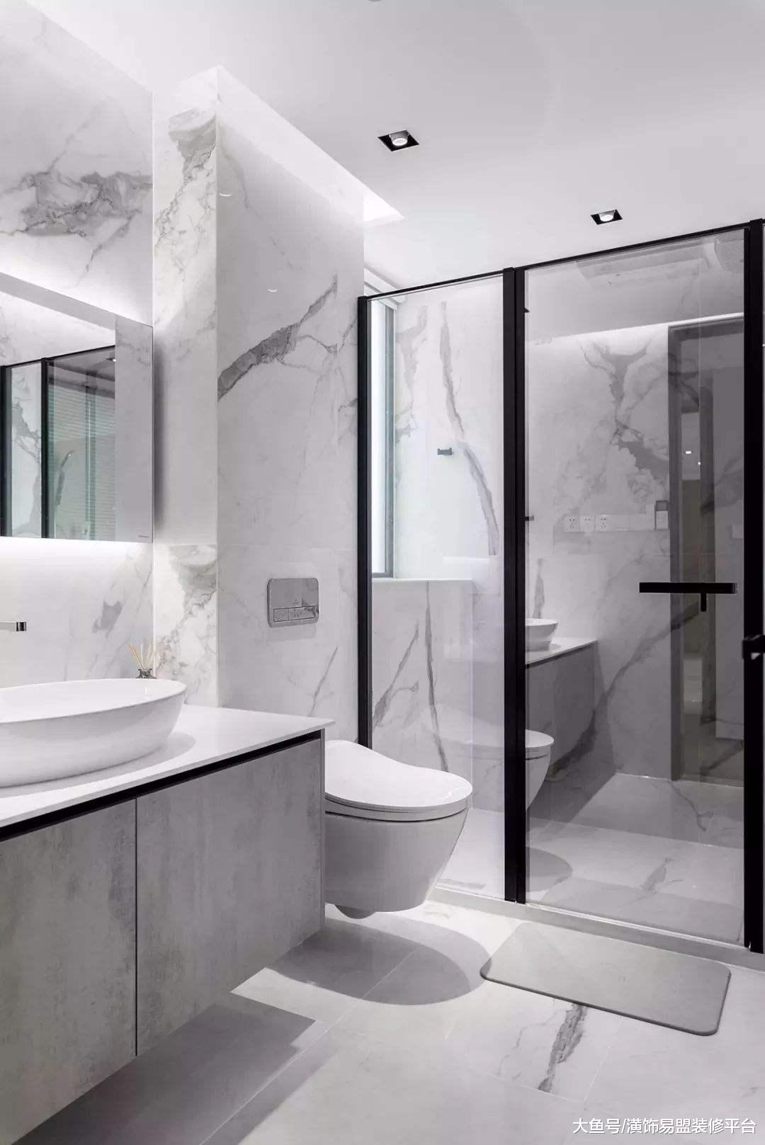 学会这几招，小卫生间也能装出高颜值的即视感！