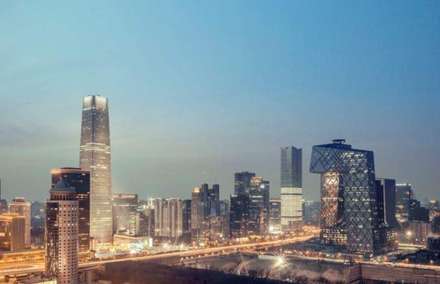 家里有两套房是什么水平？这种情况下，有两套房照样觉得没房住