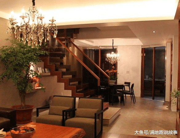 为啥懂行人都不挑“复式房”买？过来人说出原因，确实有点坑！