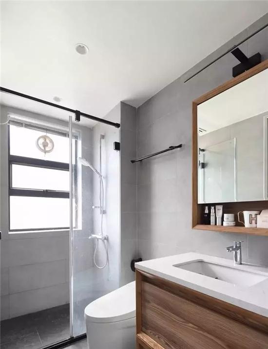 卫生间收纳空间不够？这样设计能多出1㎡