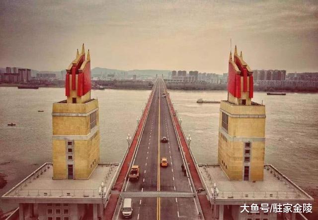 这个二线城市突然出现一个怪现象, 或暗示2019年楼市的具体走向