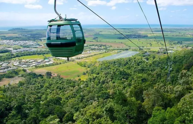 还出什么国？去了广西，等于去了全世界，不信你看