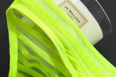 三角裤、平角裤过时了！今年流行“0角Y裤”，冰透舒适忒男人