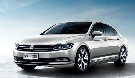 考虑到行驶品质和产品力，十代雅阁和迈腾哪个更值得购买？