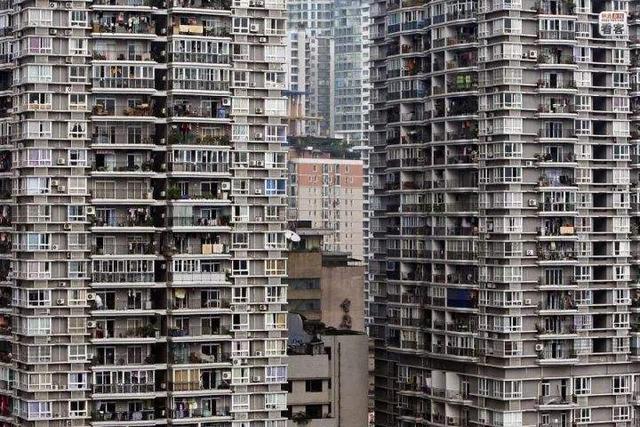 能买楼梯房，就别碰电梯房？不但便宜，20年后还有拆迁补偿