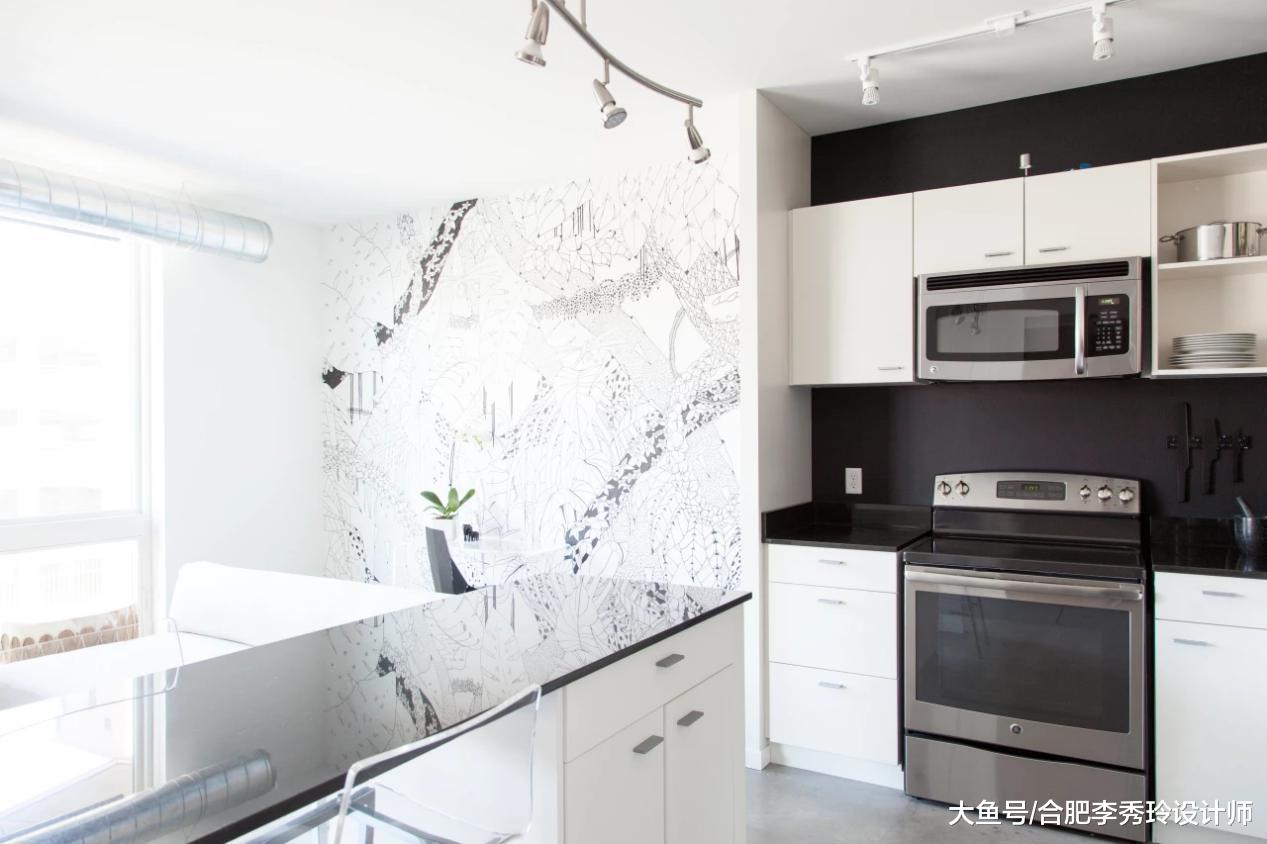 卫生间变衣帽间, 限量版衣服随便放! 朋友合肥刚买的单身公寓够高级