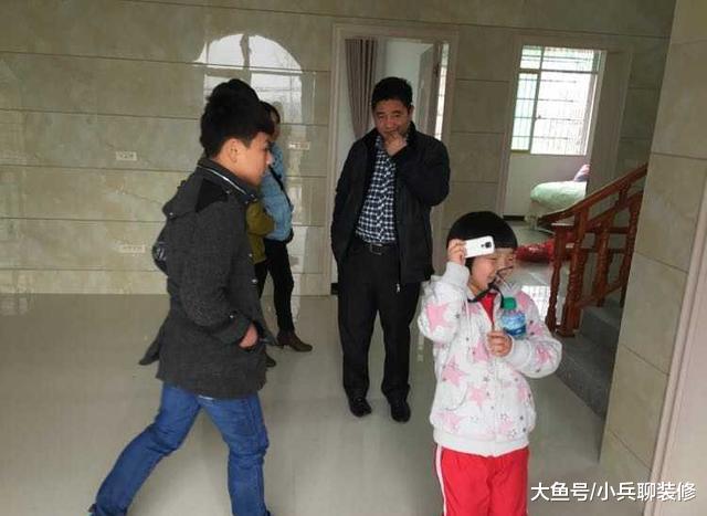 亲戚家农村别墅，光装修花100万，外面还像点样，里面惨不忍睹！