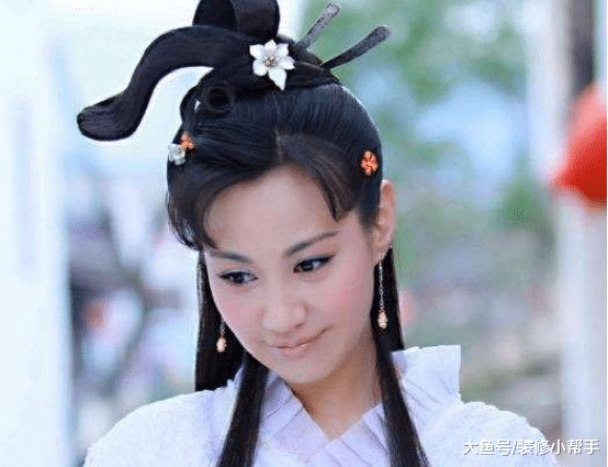女明星杨雪现实的房子，头一次看到明星家里厨房这么小，装修简陋