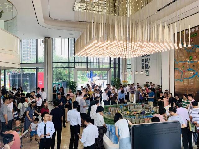 包揽三金！圈粉无数！这家房企有何魅力？