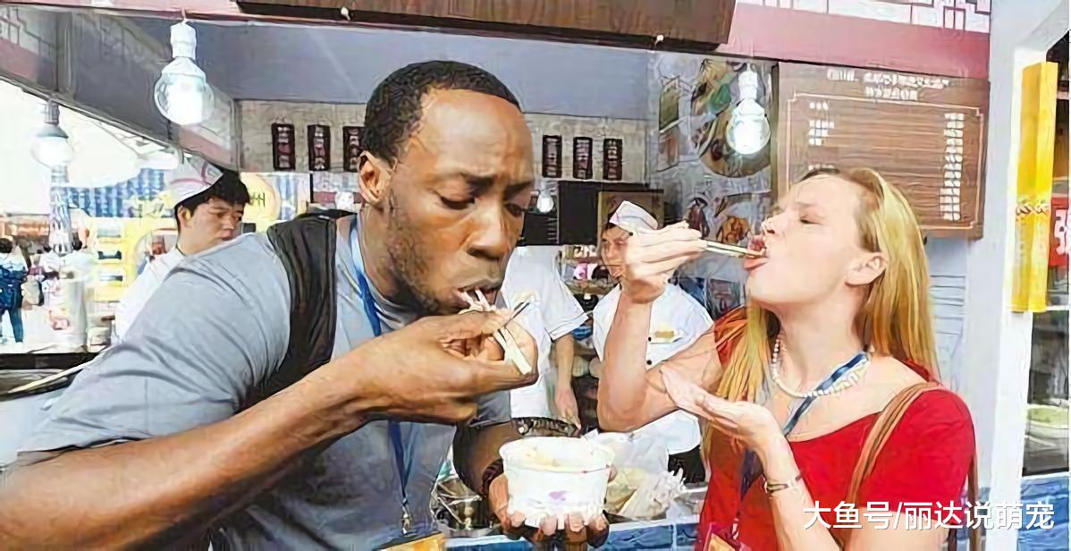 中国水饺走红美国，美国人来华后却“哭诉”：吃不起！到底为啥