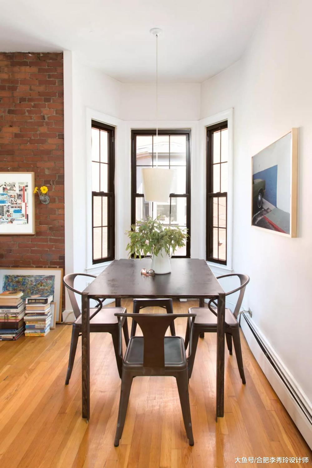 櫥柜不做到頂卻放書，臥室床沒有床頭板，合肥110㎡二手房好特別！