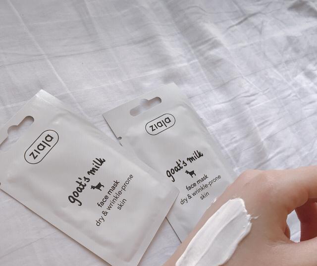 袁姗姗推荐世界上0差评的面膜，林允用了8年，网友：黑色素收割机