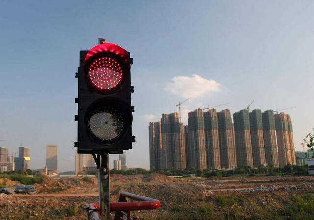 人民日报和央行突然表态释放了4大楼市信号, 该不该买房确定了