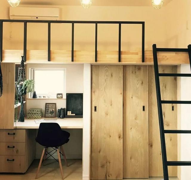 室内空间太拥挤？试试把床抬高吧，功能更全面积瞬间增加一倍