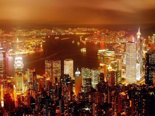 房子自跌50万无人接盘, 炒房客表示: 卖房真的太难了!