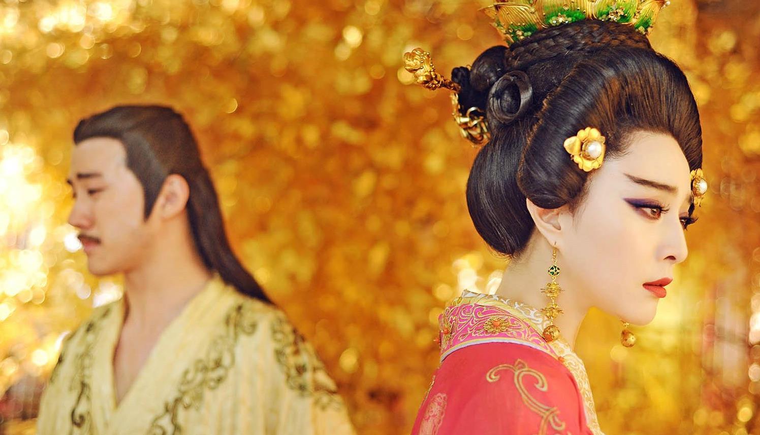 她们均是“因龙感孕”而来，一个成了皇帝，另一个成了皇帝的宠妃