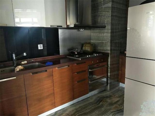 花了7个月精心装修的复式豪宅, 如今不住, 却被老公8000出租了!