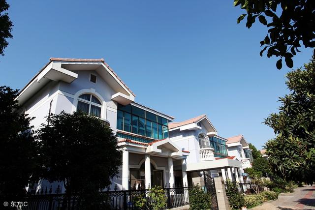 购买农村房产、宅基地都能办证了！农民要赚大钱，城里人也兴奋