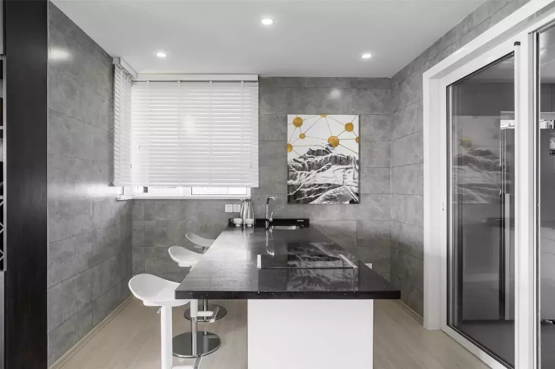 280m2簡約現代風，簡美宜居！