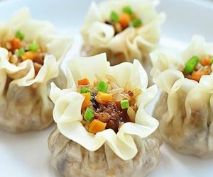 糯米牛肉烧麦，老人小孩都爱吃，隔壁小孩都馋哭了