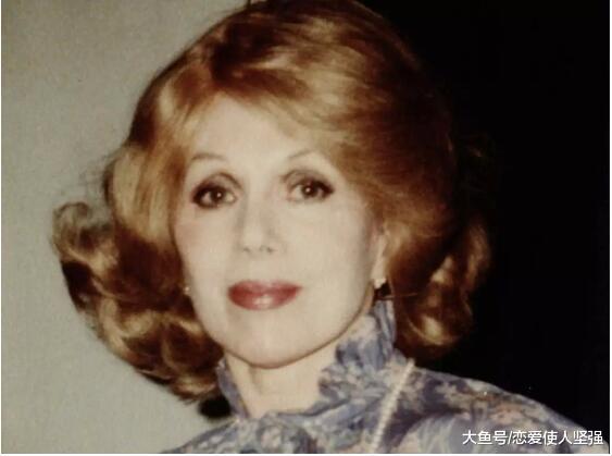 漂亮瑜伽老师不仅秘密“圈养”28个孩子，还有近500正常成年人甘愿被她奴役！