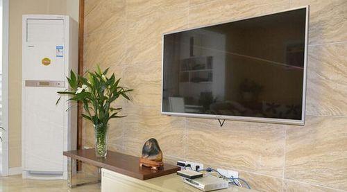 不做隔断，老公灵机一动将餐厅抬高“50公分”，完工后实用