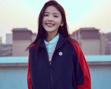 章若楠因演《悲伤逆流成河》女二号走红, 网友: 心疼女一号