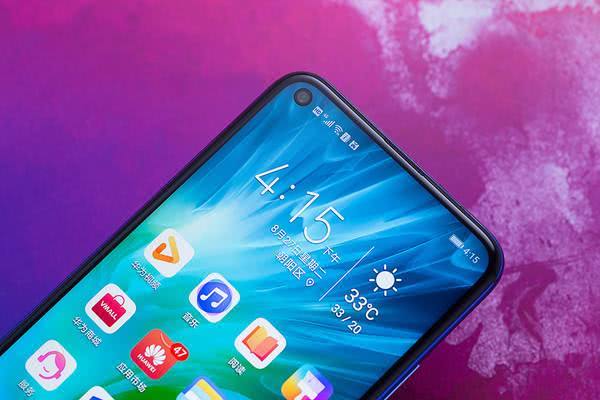 荣耀年末清仓！跑分30万的手机只要1499，网友：不赚钱了？