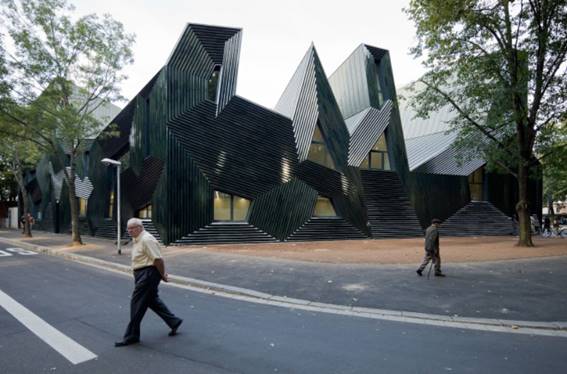 “我当然对一个公式不感兴趣