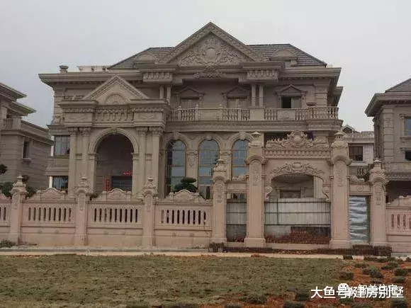 晒11栋福建农村的豪宅，每一栋造价都过百万，广东人看了都羡慕