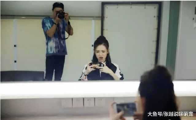 李承铉偷拍戚薇丑照, 她生气到脸都歪了, 2岁中韩混血儿超可爱!