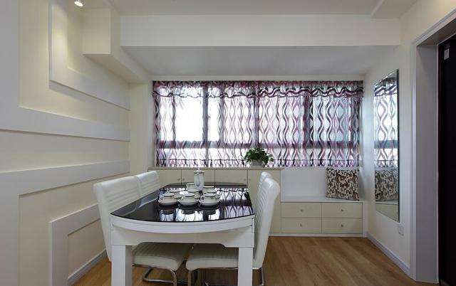 刚装修好的新房还没入住，媳妇隔三差五置办东西，漂亮极了