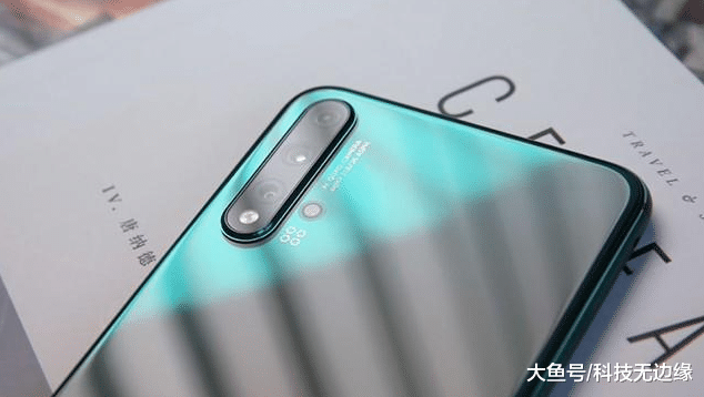 8月份个性彰显高颜值热门机型，这4款手机“外貌协会”最好的选择